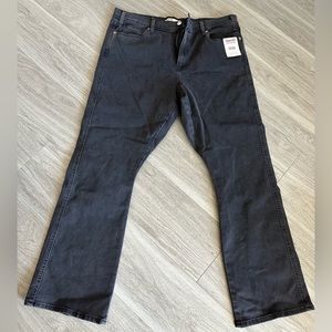 Levi’s high rise black kick boot jeans